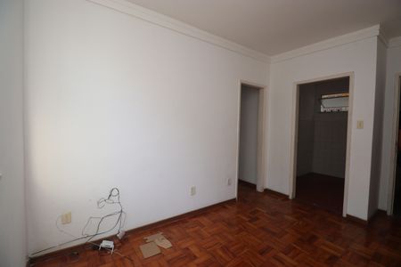 Sala de apartamento para alugar com 1 quarto, 40m² em Brotas, Salvador