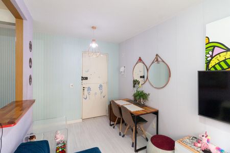 Sala de apartamento à venda com 2 quartos, 50m² em Jardim das Vertentes, São Paulo