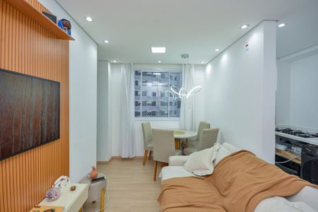 Sala de apartamento para alugar com 2 quartos, 39m² em Socorro, São Paulo
