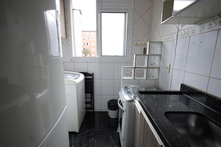 Cozinha de apartamento para alugar com 2 quartos, 49m² em Parque Oratório, Santo André