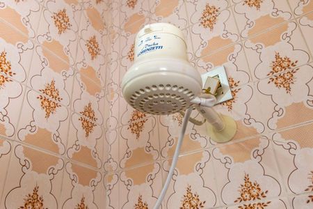 Casa à venda com 182m², 5 quartos e 4 vagasBanheiro 1