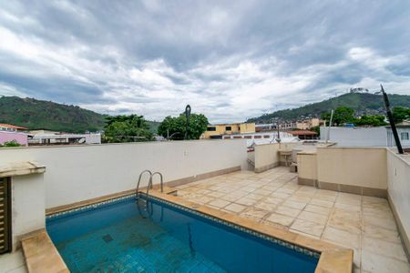 Casa à venda com 182m², 5 quartos e 4 vagasTerraço da Piscina