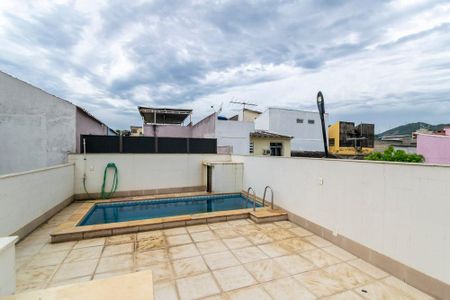 Casa à venda com 182m², 5 quartos e 4 vagasTerraço da Piscina