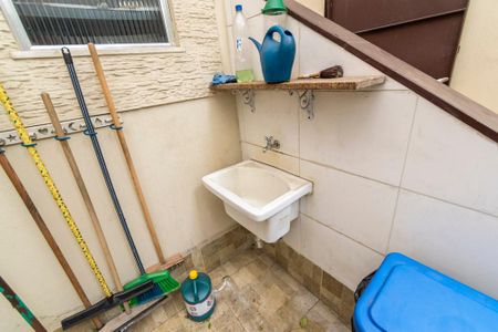 Casa à venda com 182m², 5 quartos e 4 vagasVaranda Gourmet