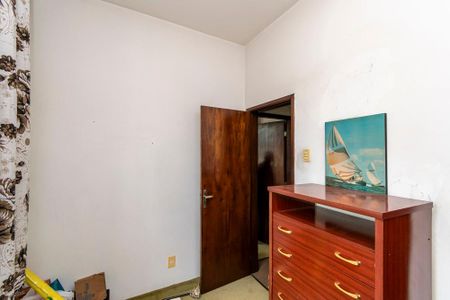 Casa à venda com 182m², 5 quartos e 4 vagasQuarto 3