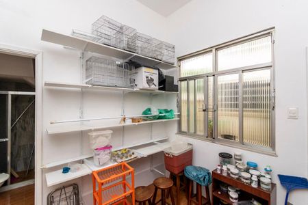 Casa à venda com 182m², 5 quartos e 4 vagasQuarto 5 Suíte