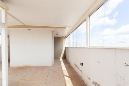 Apartamento para alugar com 157m², 3 quartos e 2 vagasCobertura
