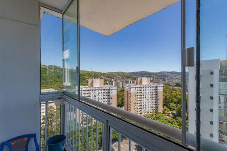 Sala de apartamento à venda com 2 quartos, 61m² em Jardim Carvalho, Porto Alegre
