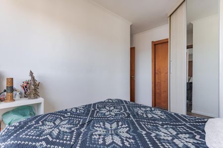 Suíte de apartamento à venda com 2 quartos, 61m² em Jardim Carvalho, Porto Alegre