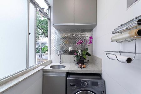 Apartamento à venda com 55m², 2 quartos e 1 vaga Apartamento à venda com 55m², 2 quartos e 1 vagaÁrea de serviço