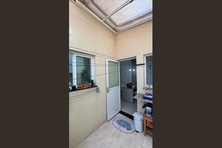Apartamento à venda com 37m², 2 quartos e 1 vagaÁrea de Serviço