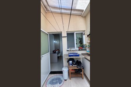 Apartamento à venda com 37m², 2 quartos e 1 vagaÁrea de Serviço