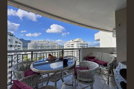 Varanda de apartamento para alugar com 2 quartos, 70m² em Barra da Tijuca, Rio de Janeiro