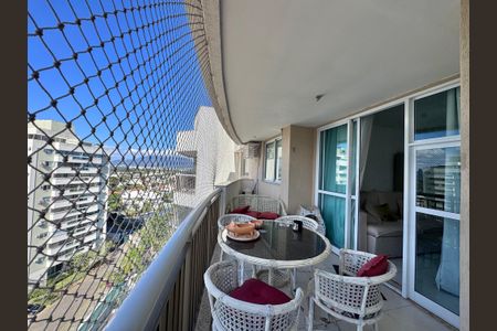 Varanda de apartamento para alugar com 2 quartos, 70m² em Barra da Tijuca, Rio de Janeiro
