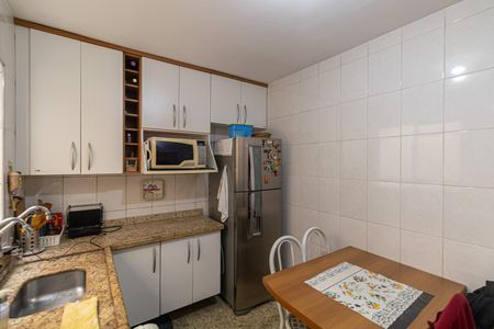 Casa de condomínio à venda com 66m², 2 quartos e 1 vagaCozinha