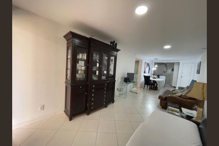 Sala de apartamento para alugar com 2 quartos, 80m² em Recreio dos Bandeirantes, Rio de Janeiro