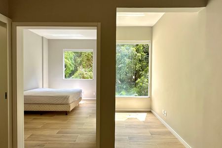 Sala de apartamento à venda com 1 quarto, 45m² em Leme, Rio de Janeiro