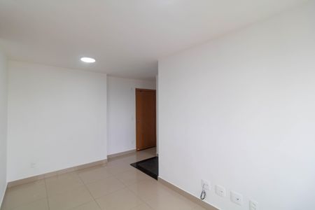 Sala de apartamento para alugar com 2 quartos, 42m² em Parque Industrial, Campinas