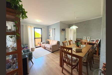 Sala de apartamento à venda com 3 quartos, 75m² em Parque Eloy Chaves, Jundiaí