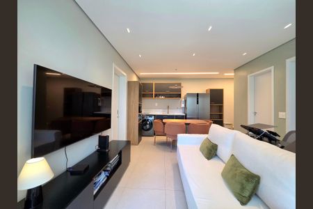 Sala/Cozinha de apartamento à venda com 2 quartos, 60m² em Vila Nova Conceição, São Paulo