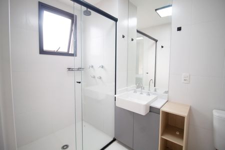 Banheiro de apartamento para alugar com 1 quarto, 26m² em Perdizes, São Paulo