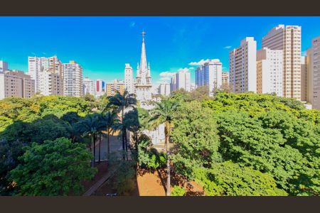 Quarto de apartamento para alugar com 2 quartos, 78m² em Funcionários, Belo Horizonte