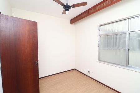 Quarto 1 de apartamento para alugar com 2 quartos, 70m² em Ilha Governador, Rio de Janeiro