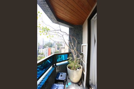 Varanda de apartamento à venda com 2 quartos, 72m² em Vila Andrade, São Paulo