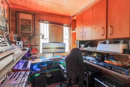 Quarto 2 de apartamento para alugar com 2 quartos, 57m² em Jardim Germania, São Paulo