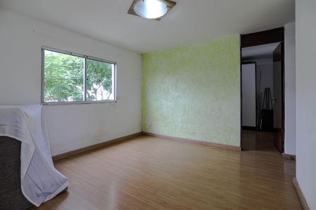 Sala de apartamento para alugar com 2 quartos, 54m² em Vila Caputera, Mogi das Cruzes