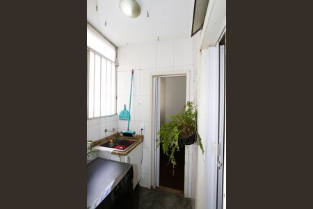 Apartamento para alugar com 74m², 3 quartos e 1 vagaÁrea de Serviço