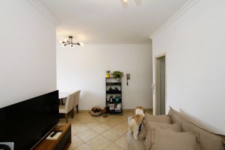 Apartamento para alugar com 74m², 3 quartos e 1 vagaSala