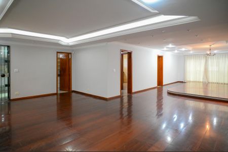 Sala de casa à venda com 4 quartos, 332m² em Bosque da Saúde, São Paulo