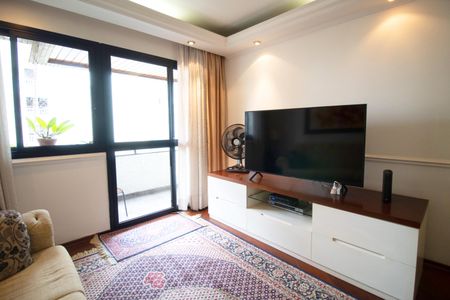 Apartamento à venda com 148m², 4 quartos e 3 vagas