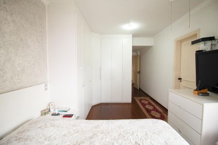 Apartamento à venda com 148m², 4 quartos e 3 vagas