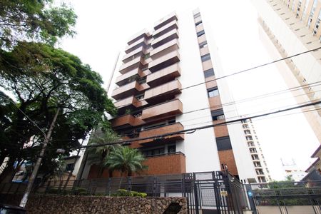 Apartamento à venda com 148m², 4 quartos e 3 vagas