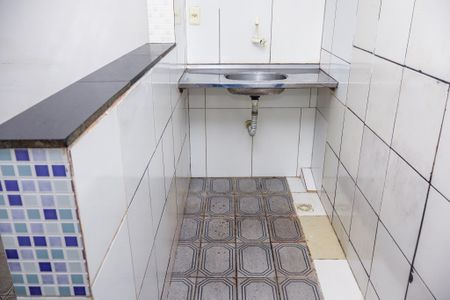 Sala/Cozinha de kitnet/studio para alugar com 1 quarto, 70m² em Itapuã, Salvador