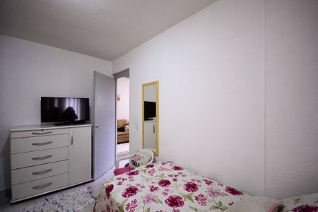 Quarto 1 de apartamento à venda com 2 quartos, 57m² em Jardim Celeste, São Paulo