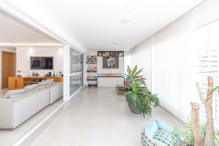 Varanda da Sala de apartamento para alugar com 3 quartos, 230m² em Alto da Lapa, São Paulo