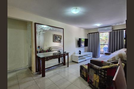 Sala  de apartamento para alugar com 2 quartos, 92m² em Recreio dos Bandeirantes, Rio de Janeiro