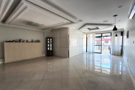 Sala 1 de apartamento à venda com 4 quartos, 198m² em Freguesia (jacarepaguá), Rio de Janeiro