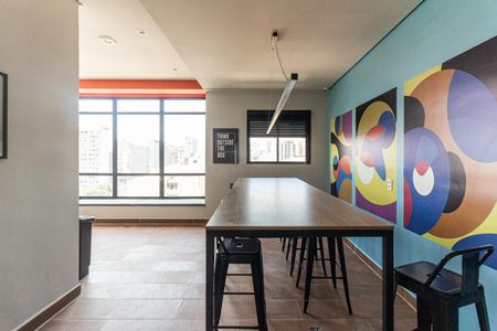 Apartamento à venda com 35m², 2 quartos e sem vaga Apartamento à venda com 35m², 2 quartos e sem vagaCoworking