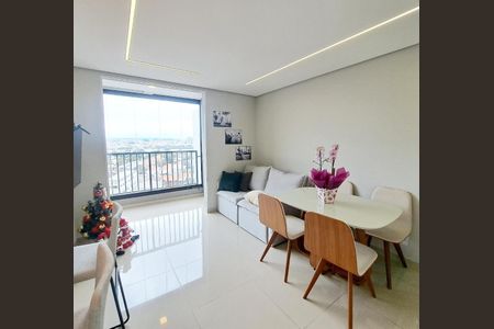 Sala de apartamento à venda com 2 quartos, 49m² em Presidente Altino, Osasco