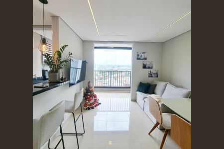 Sala de apartamento à venda com 2 quartos, 49m² em Presidente Altino, Osasco