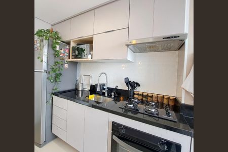 Cozinha de apartamento à venda com 2 quartos, 49m² em Presidente Altino, Osasco