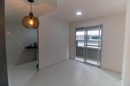 Sala de apartamento para alugar com 2 quartos, 57m² em Santa Rosa, Niterói