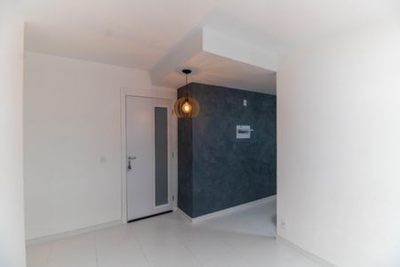 Sala de apartamento para alugar com 2 quartos, 57m² em Santa Rosa, Niterói