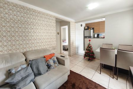 Sala de apartamento à venda com 2 quartos, 45m² em Vila Satúrnia, Campinas