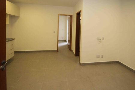 Apartamento para alugar com 1 quarto, 33m² em Vila Paulo Silas, São Paulo