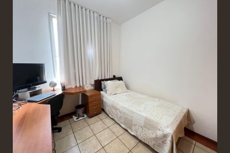 Apartamento à venda com 2 quartos, 104m² em Sagrada Família, Belo Horizonte
